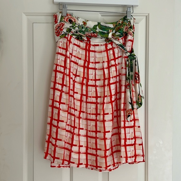 Maeve Dresses & Skirts - Anthropologie Maeve pleated skirt w/ tie belt. Size 8